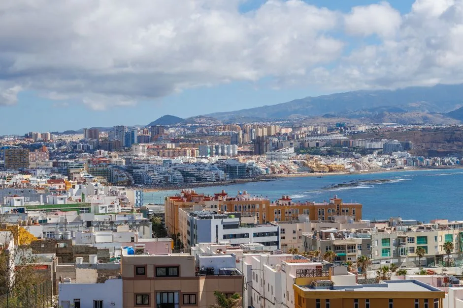 Mando único en Ceuta 25 días después de la entrada de 80.000 personas