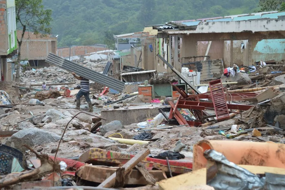 Terremoto en Venezuela: 920 muertos y ayuda internacional masiva