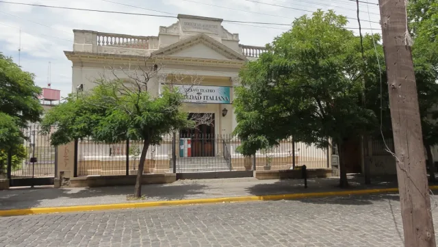 Imagen de Almirante Brown (Provincia de Buenos Aires)