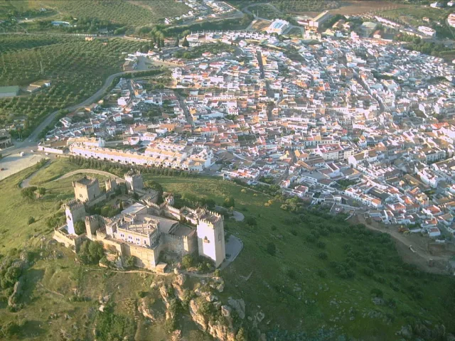 Imagen de Almodóvar del Río (provincia de Córdoba)