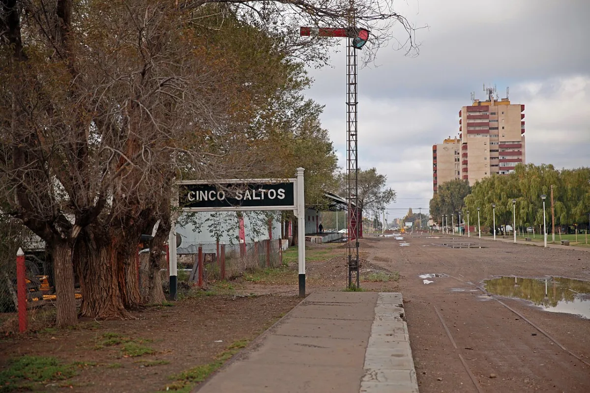 Imagen de Cinco Saltos (Departamento General Roca)