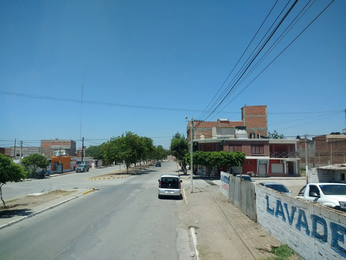 Imagen de Perico de Jujuy (Departamento El Carmen)